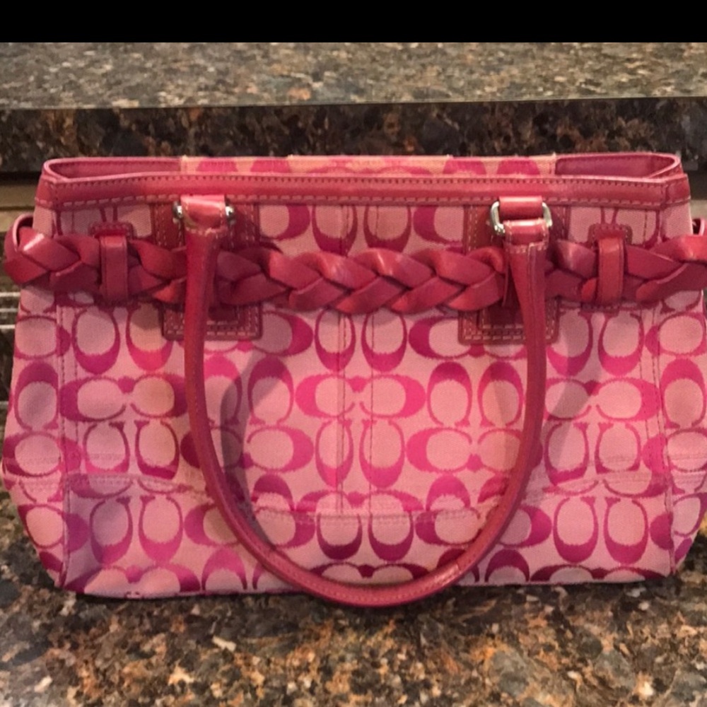 Coach Pink Shoulder Bag - Picture 2 of 4
